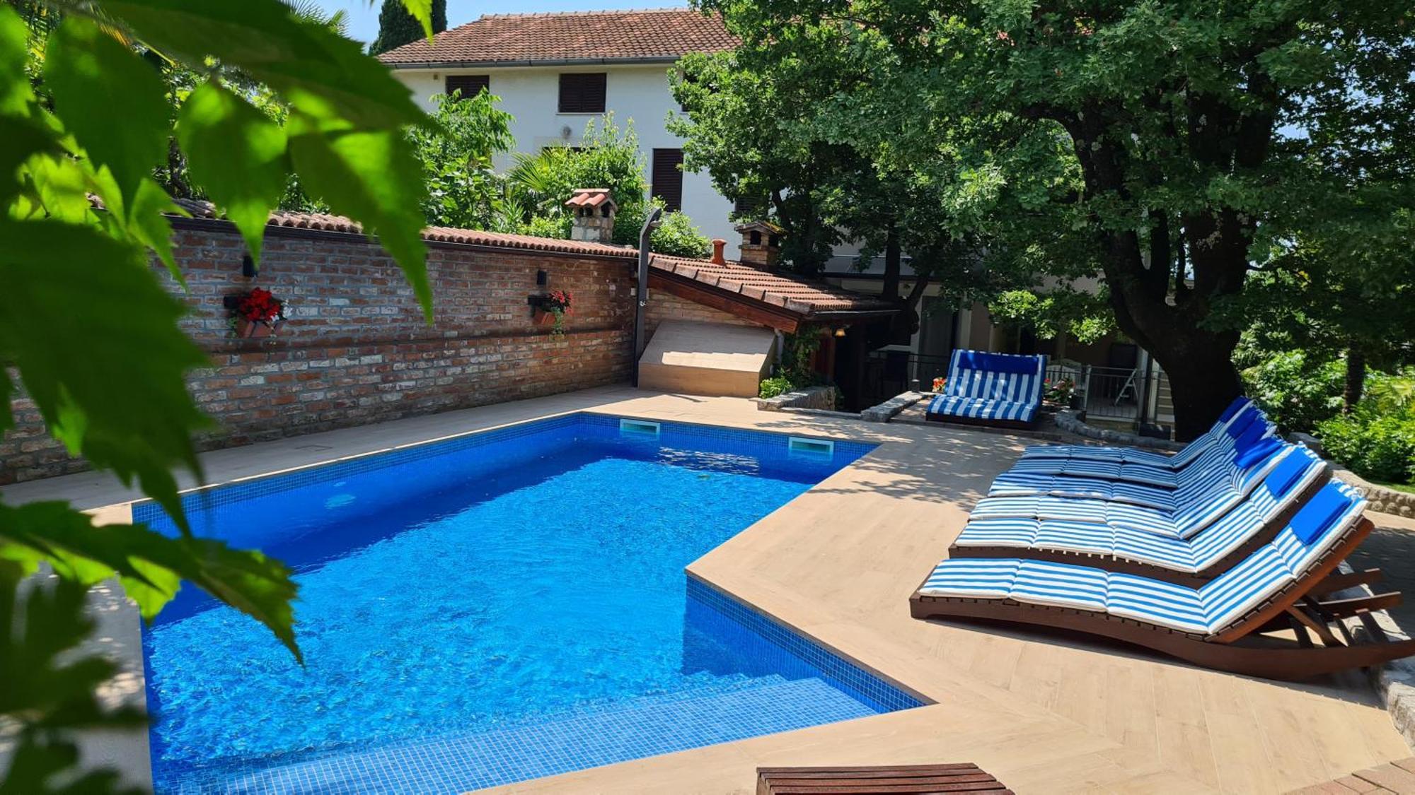 Villa Amalia Apartments Malinska Luaran gambar